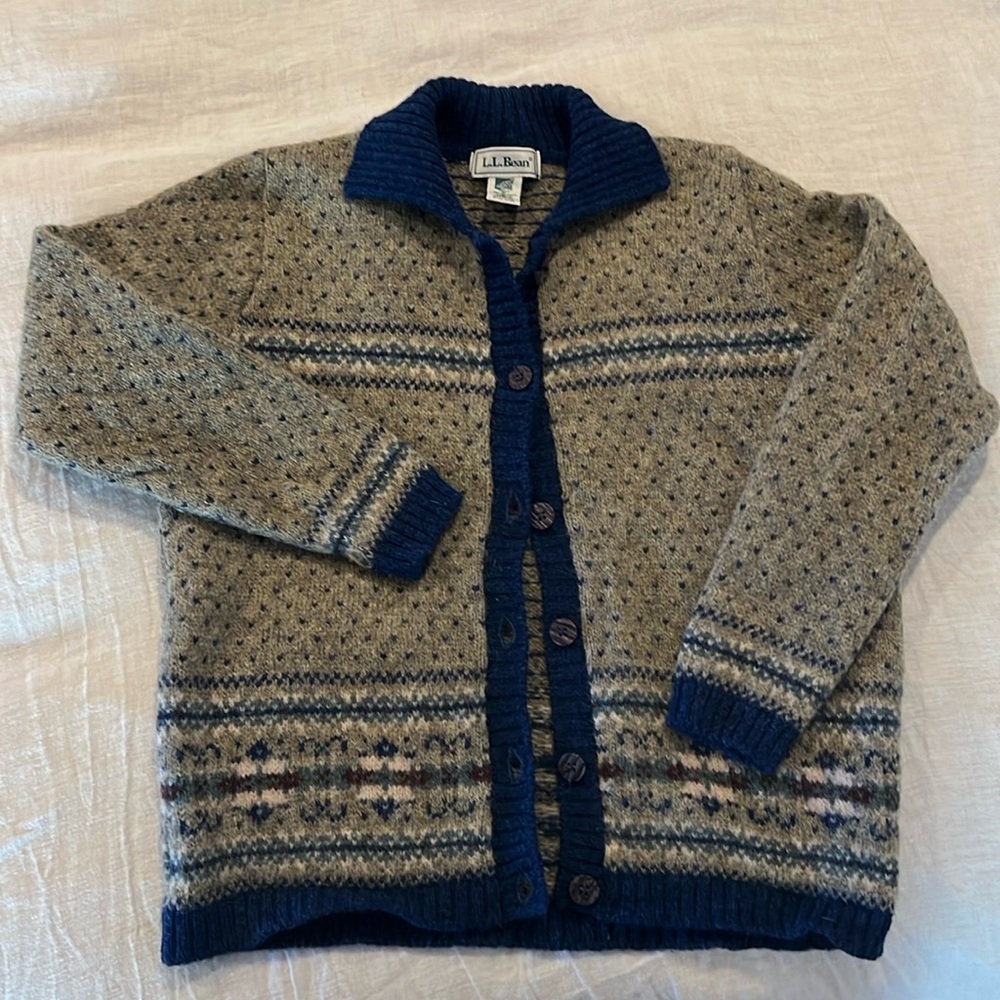 L.L. Bean Vintage Nordic Knit Button Up Wool Cardigan Sweater, Size Small